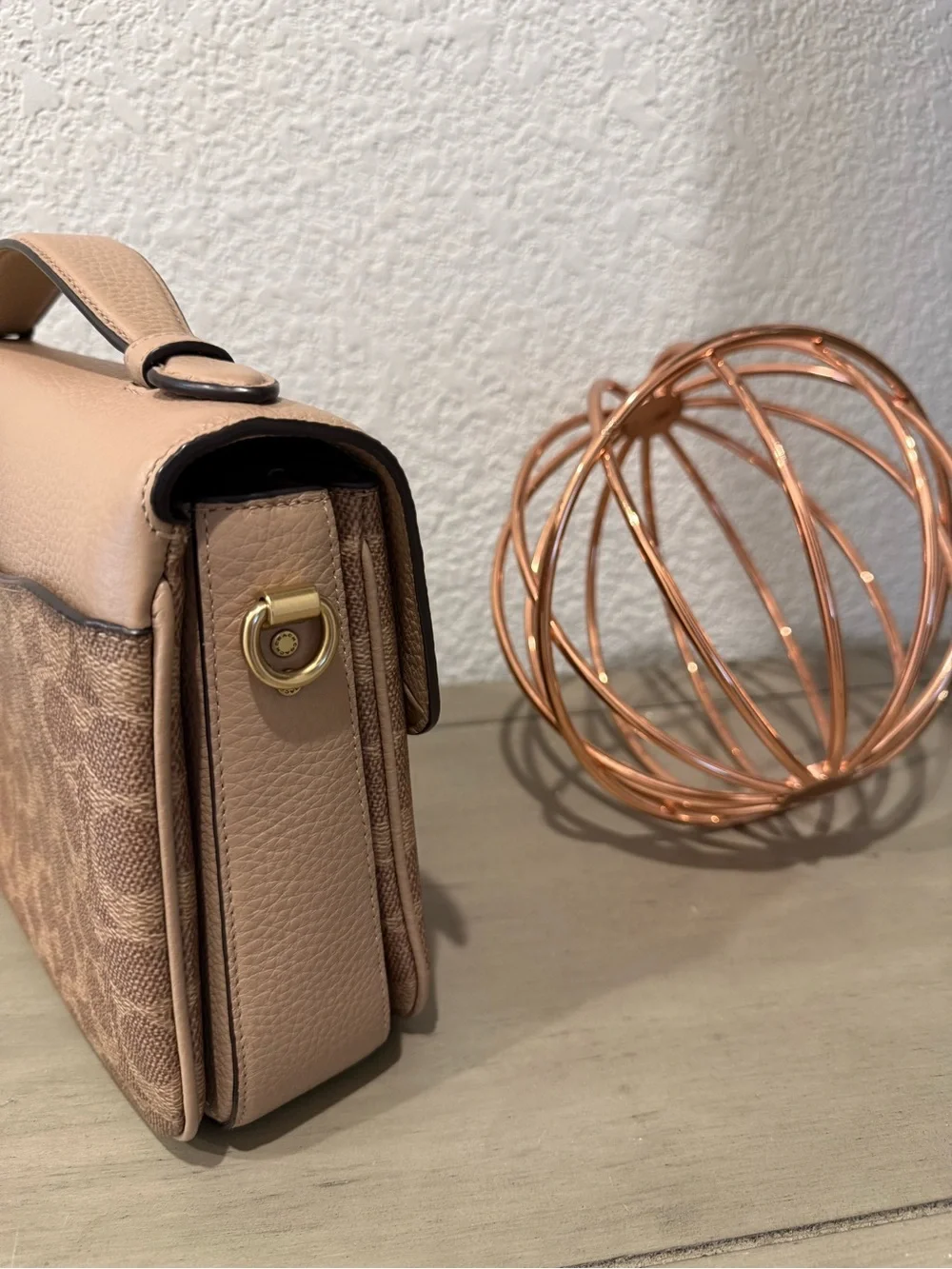 🤍 🤍 COACH Cassie Crossbody Signature Canvas Bag - Tan Taupe